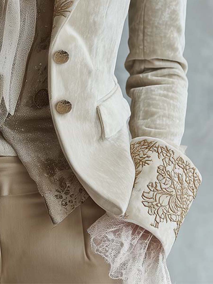 Hennie™ | Ivoorkleurige geborduurde blazer
